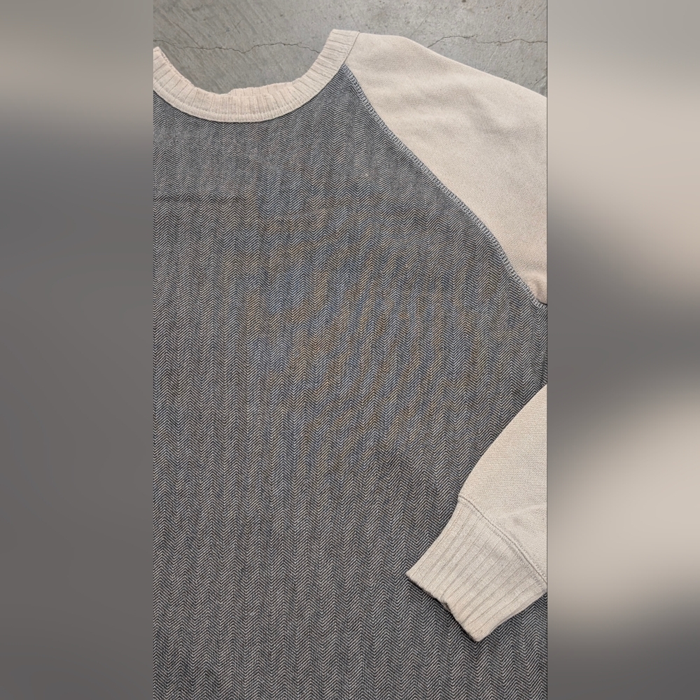 Alternative Gray and Cream Sweater, Small